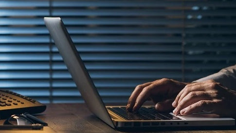 How Effective Is The Apple Night Shift App?