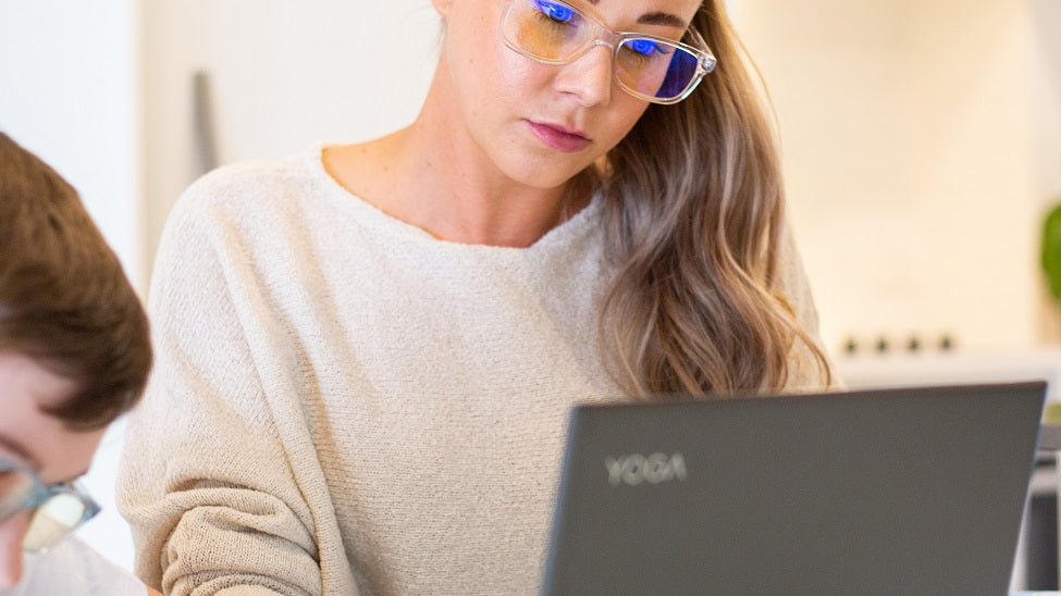 How To Prevent Eye Strain with 5 Easy Solutions