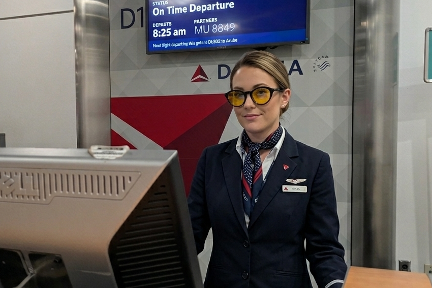 airport gate agent in monroe relax