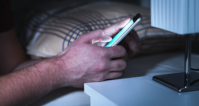 Why you should stop using your phon in bed